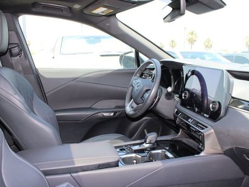Used 2024 Lexus RX 350 FWD image 5