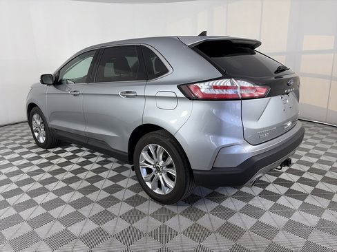 Used 2023 Ford Edge Titanium w/ Class II Trailer Tow Package image 5