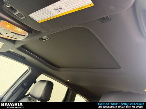 Used 2018 Jeep Grand Cherokee Altitude AWD/4WD image 20