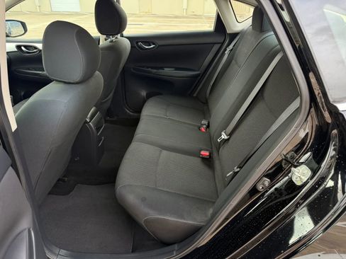 Used 2019 Nissan Sentra S FWD image 14