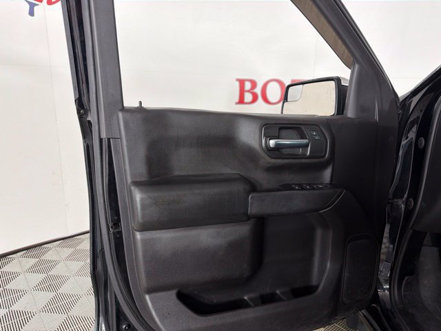 Used 2020 Chevrolet Silverado 1500 Custom w/ Custom Value Package RWD image 28