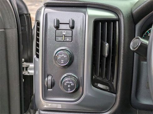 Used 2017 Chevrolet Silverado 1500 LT w/ All Star Edition image 13