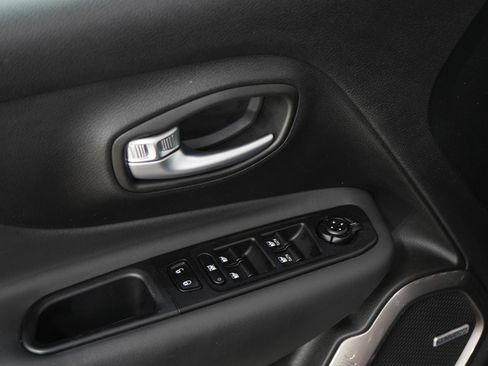 Used 2021 Jeep Renegade Limited w/ Sun & Sound Group AWD/4WD image 21