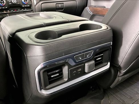 Used 2020 GMC Sierra 1500 SLT AWD/4WD image 9