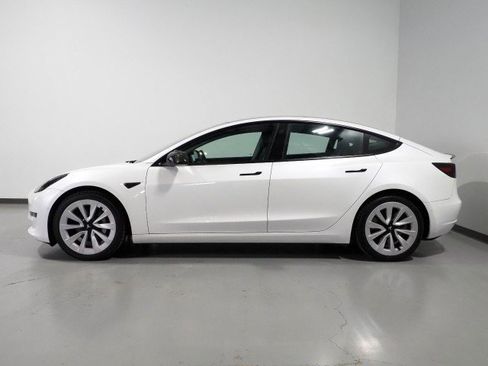 Used 2021 Tesla Model 3 RWD image 10