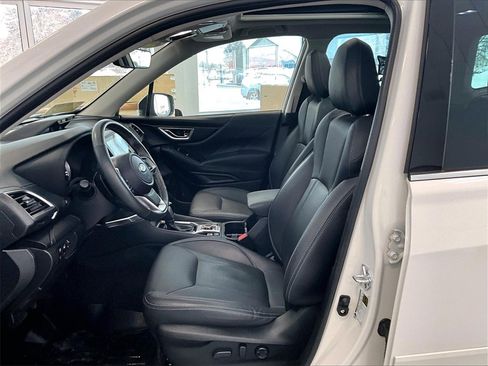 Used 2024 Subaru Forester Touring image 10
