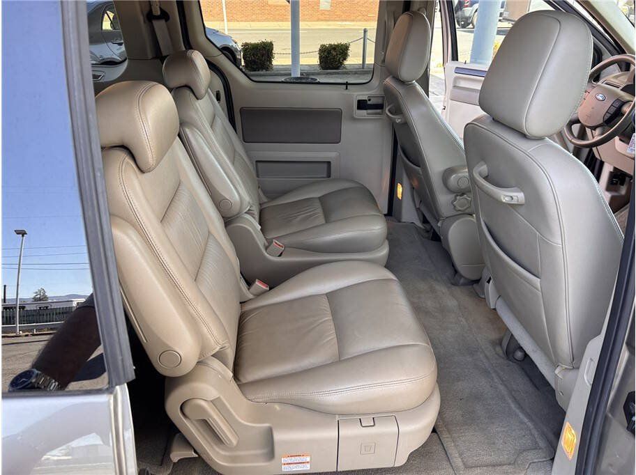 Used 2006 Ford Freestar SEL FWD image 14