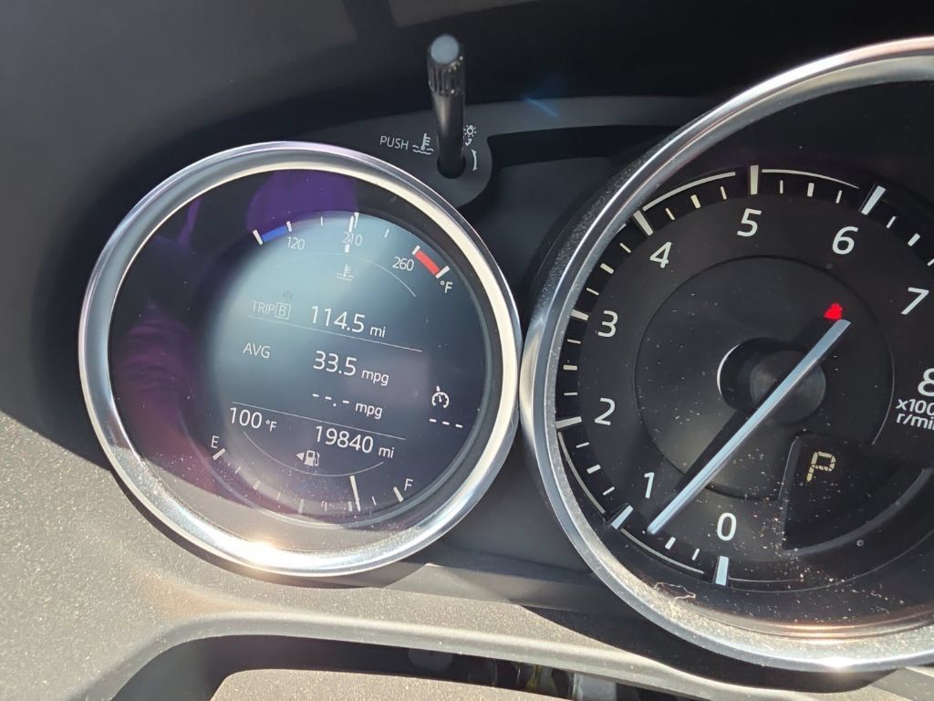 Used 2022 MAZDA MX-5 Miata RF Grand Touring RWD image 19
