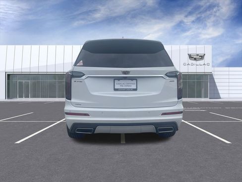 Certified 2023 Cadillac XT6 Sport w/ Technology Package image 7