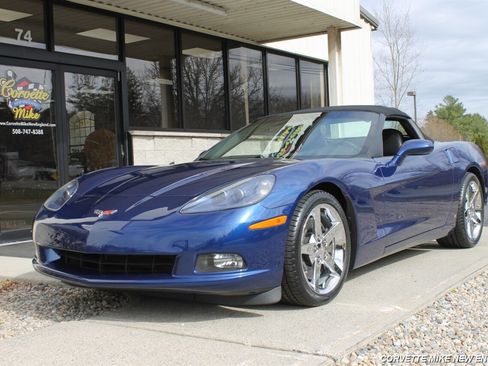 Used 2007 Chevrolet Corvette Convertible w/ Preferred Equipment Group image 6