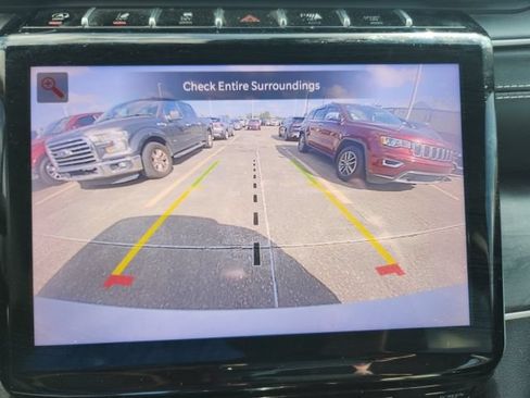 Used 2021 Jeep Grand Cherokee L Limited RWD image 36