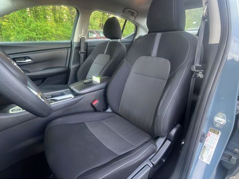 Used 2024 Nissan Sentra SV image 18