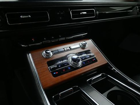 Used 2021 Lincoln Aviator Reserve w/ Equipment Group 201A image 18