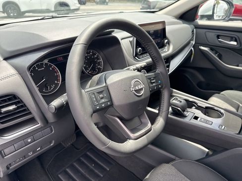 New 2026 Nissan Rogue SV FWD image 23