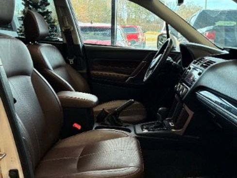 Used 2018 Subaru Forester 2.5i Touring image 33