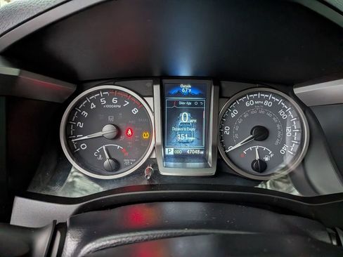 Used 2022 Toyota Tacoma SR5 image 19