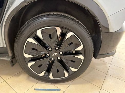 Used 2024 Chevrolet Blazer EV RS AWD/4WD image 27