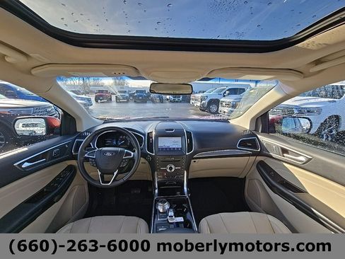 Used 2019 Ford Edge Titanium w/ Equipment Group 301A image 2