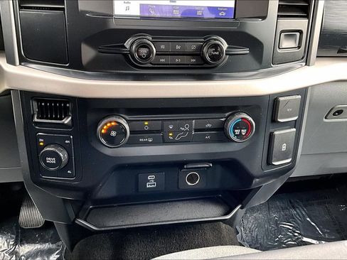 Used 2021 Ford F150 XLT image 17