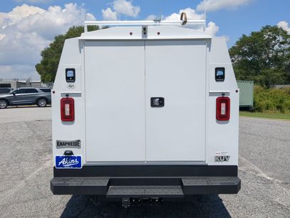 New 2026 Ford E-350 and Econoline 350 Super Duty w/ Power Equipment Group