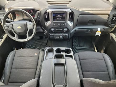 Used 2024 Chevrolet Silverado 1500 Custom image 26