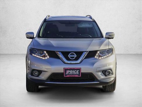 Used 2016 Nissan Rogue SL w/ SL Premium Package image 2