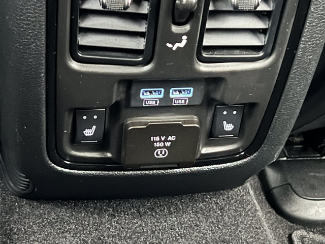 Used 2025 Dodge Durango GT AWD/4WD image 39