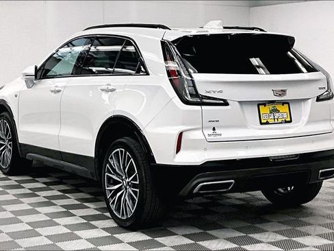 Used 2024 Cadillac XT4 Sport AWD/4WD image 3