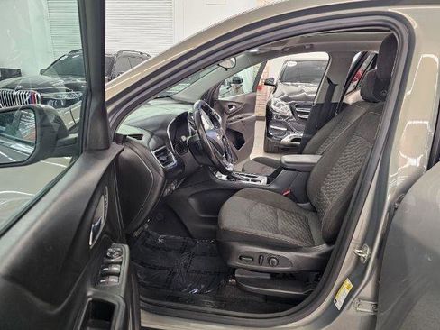 Used 2018 Chevrolet Equinox LT w/ Sun & Infotainment Package AWD/4WD image 28