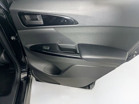 Used 2024 Mitsubishi Eclipse Cross LE image 27