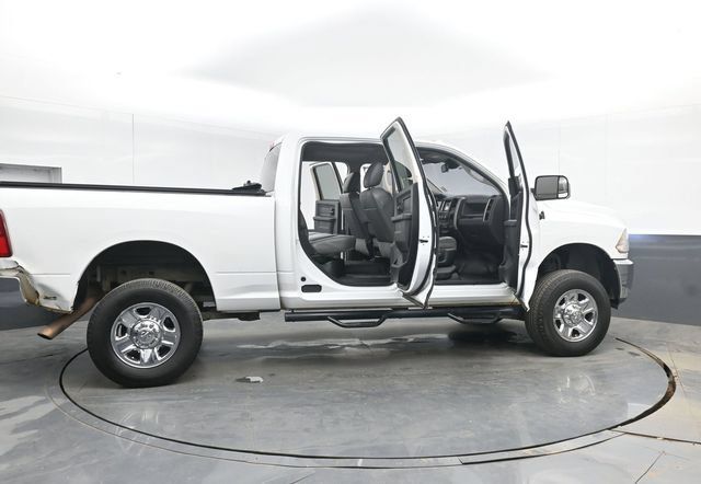Used 2016 RAM 2500 Tradesman w/ Chrome Appearance Group AWD/4WD image 49