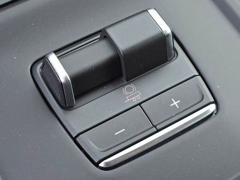 New 2026 GMC Sierra 3500 Denali w/ Denali Reserve Package AWD/4WD image 39