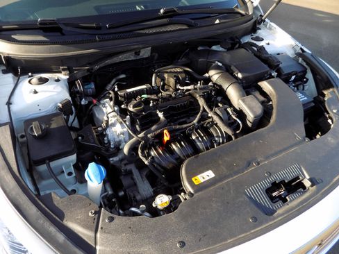 Used 2016 Hyundai Sonata SE image 27