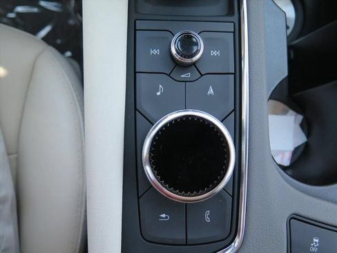 New 2026 Cadillac XT5 Premium Luxury w/ Driver Assist Package FWD image 16