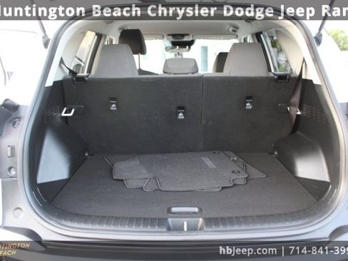 Used 2024 Kia Seltos LX image 32