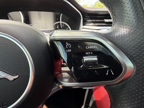 Used 2021 Jaguar F-PACE R-Dynamic S AWD/4WD image 21