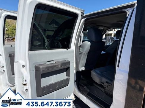 Used 2016 Ford F550 4x4 Crew Cab Super Duty w/ Power Equipment Group image 18