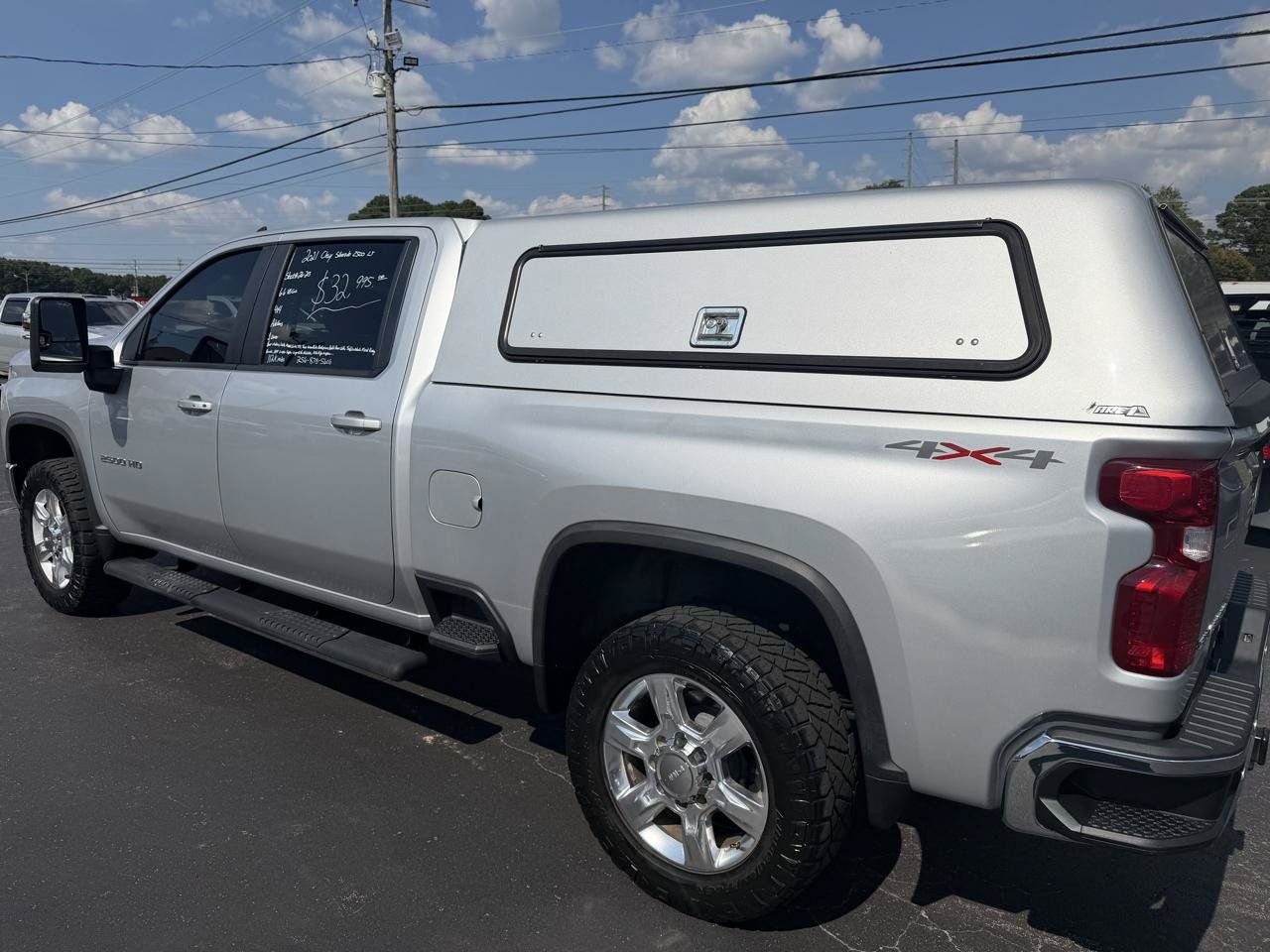 Used 2021 Chevrolet Silverado 2500 LT w/ Convenience Package AWD/4WD image 8