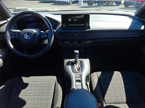 Used 2024 Honda HR-V Sport image 11