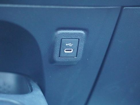 Used 2024 Toyota Corolla SE image 29