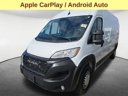 Used 2025 RAM ProMaster 2500 w/ Convenience Group FWD image 4