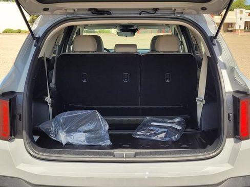 New 2026 Kia Sorento S FWD image 7