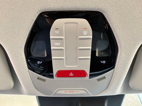 Used 2025 Kia K4 FWD image 16