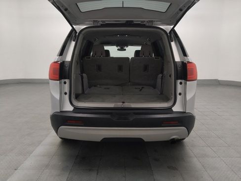Used 2017 GMC Acadia SLE FWD image 29