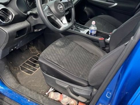 Used 2022 Nissan Kicks SV FWD image 8