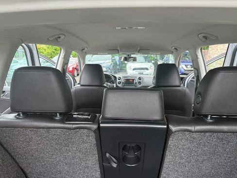 Used 2017 Volkswagen Tiguan S AWD/4WD image 21
