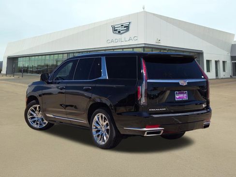 Used 2023 Cadillac Escalade Premium Luxury Platinum w/ LPO, Floor Liner Package AWD/4WD image 4