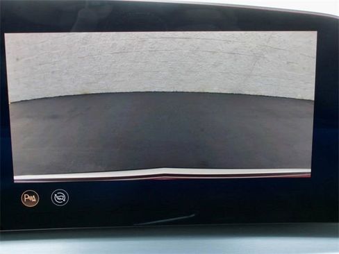 New 2025 Cadillac Lyriq Luxury w/ LPO, Floor Liner Package image 21