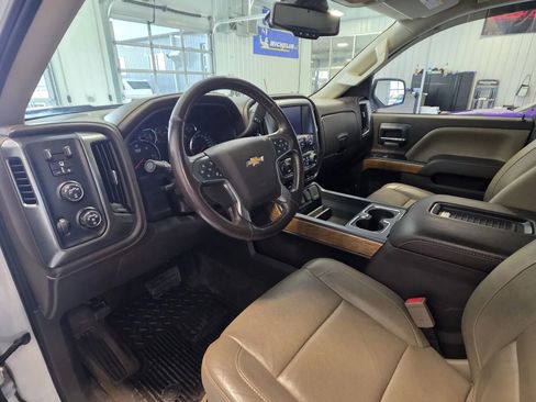 Used 2017 Chevrolet Silverado 1500 LTZ w/ Sport Package AWD/4WD image 9