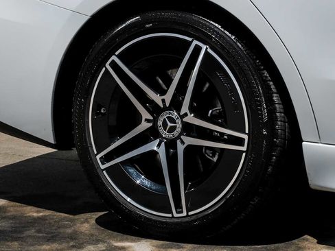 Used 2022 Mercedes-Benz C 300 4MATIC Sedan image 59